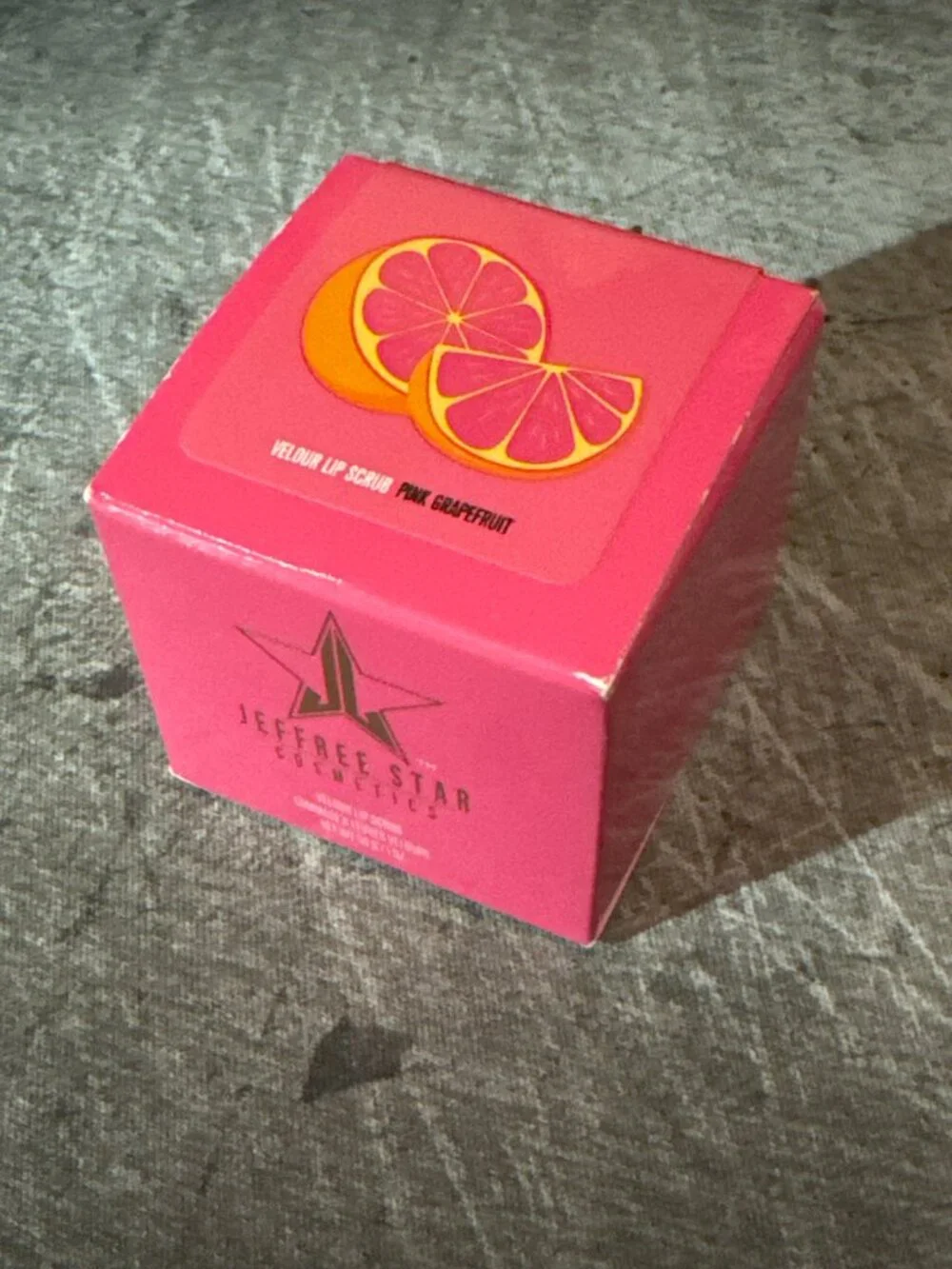 RARE NEW Jeffree Star Velour Lip Scrub - Pink Grapefruit